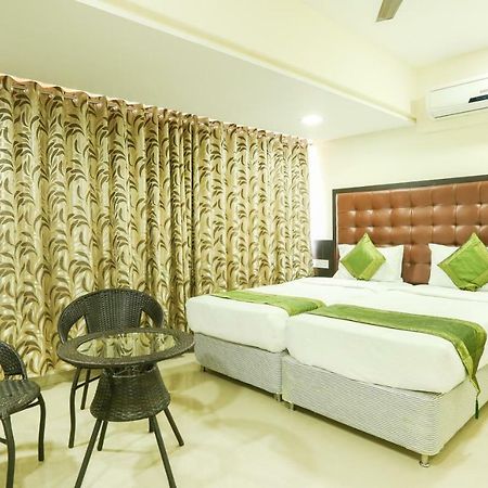 Treebo Trend Aviva Suites Mumbai Exterior photo